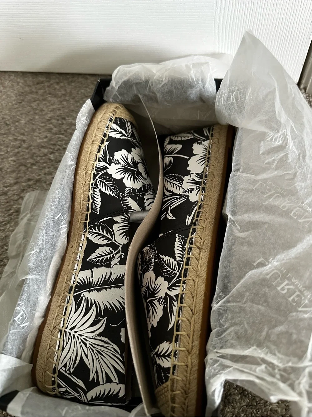 LAUREN RALPH LAUREN Floral Black & White Espadrille Slip-On Women’s Shoe